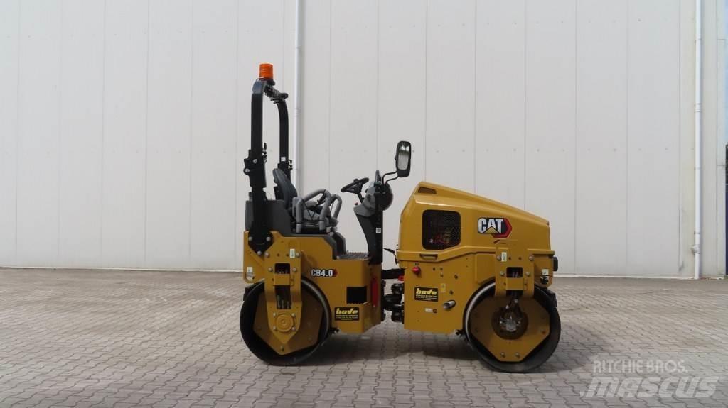 CAT CB4.0 Tandemwalzen