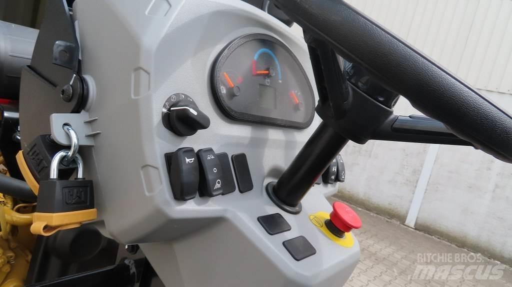 CAT CB4.0 Tandemwalzen