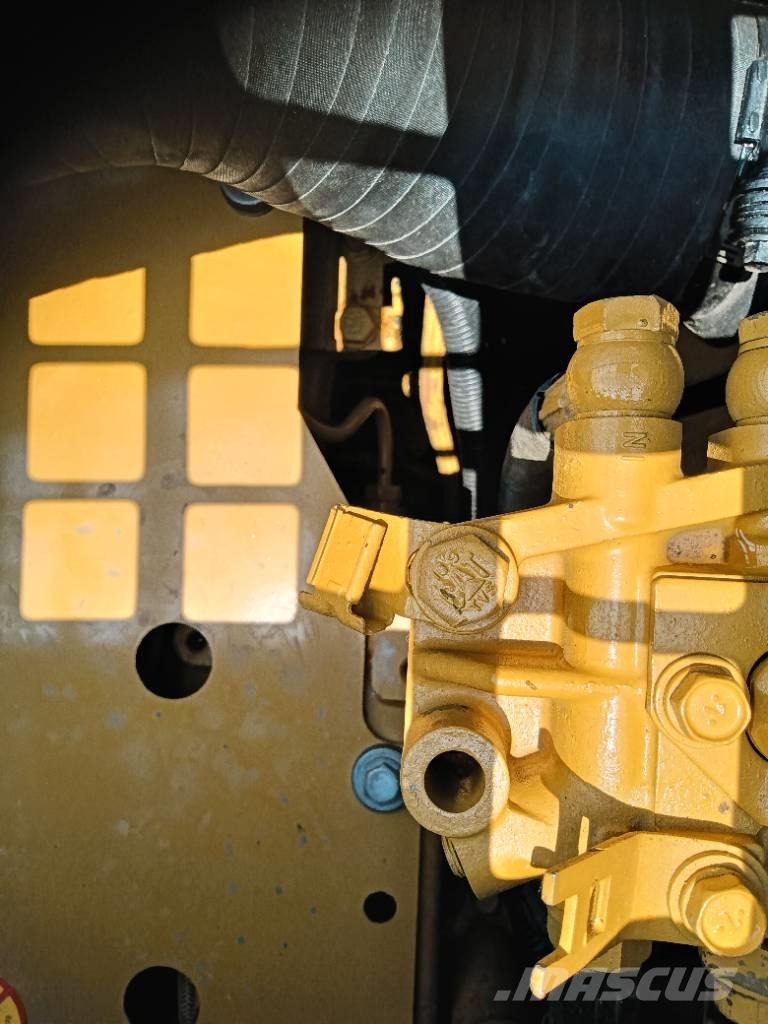 CAT 320 D Raupenbagger