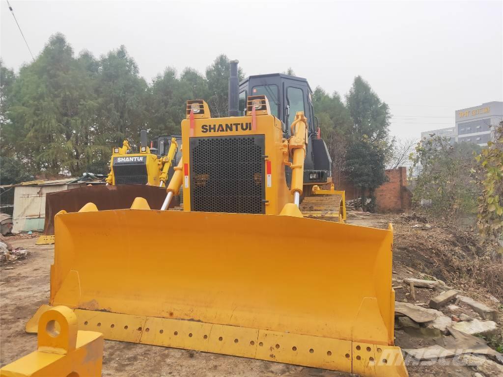 Shantui SD22 Bulldozer