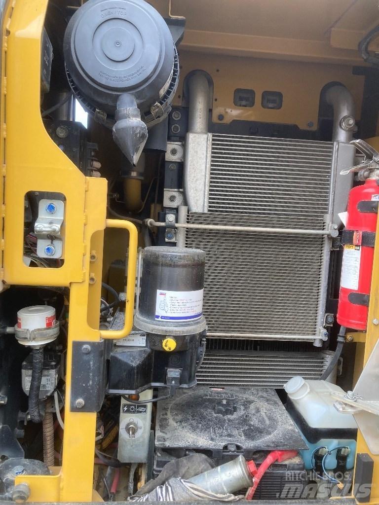 CAT 313 F L Raupenbagger