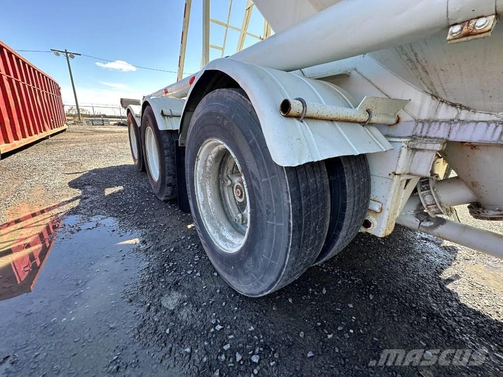 Fruehauf TR-90 Tankanhänger