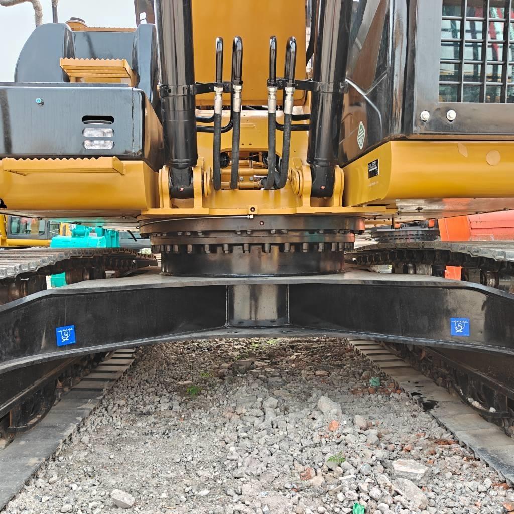 CAT 323D Raupenbagger