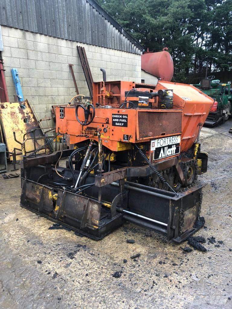 Allatt SP50 Strassenfertiger