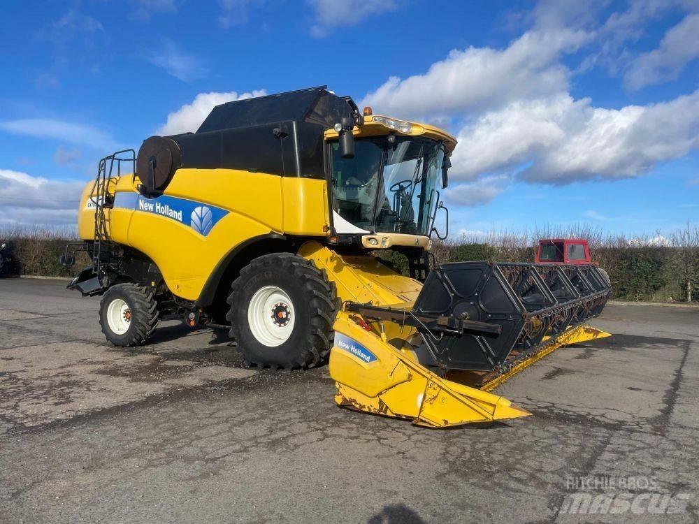 New Holland CX 780 Mähdrescher