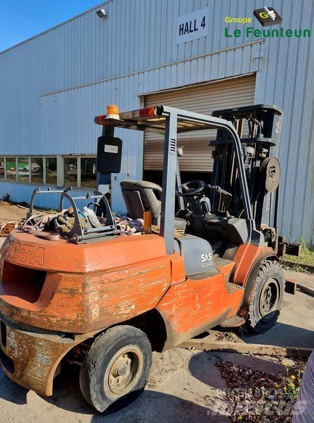 Toyota 02-7 FG A 50 Gasstapler