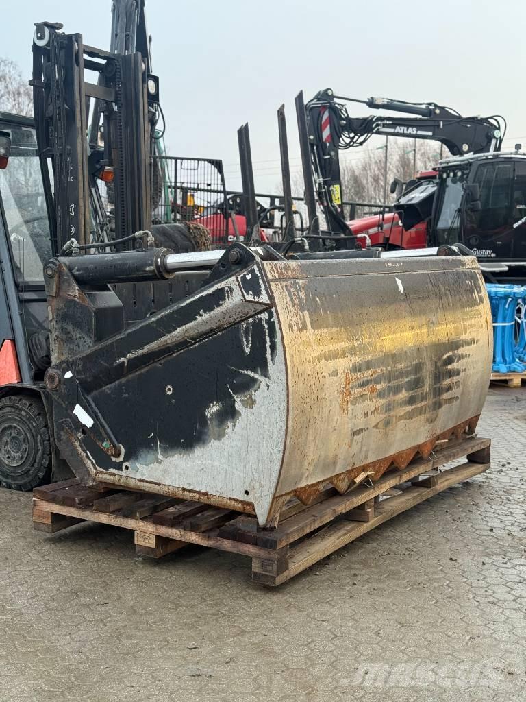 Ålö Silocut 250 Weitere Viehgeräte