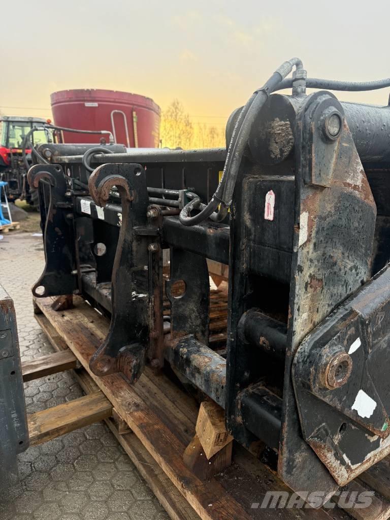 Ålö Silocut 250 Weitere Viehgeräte