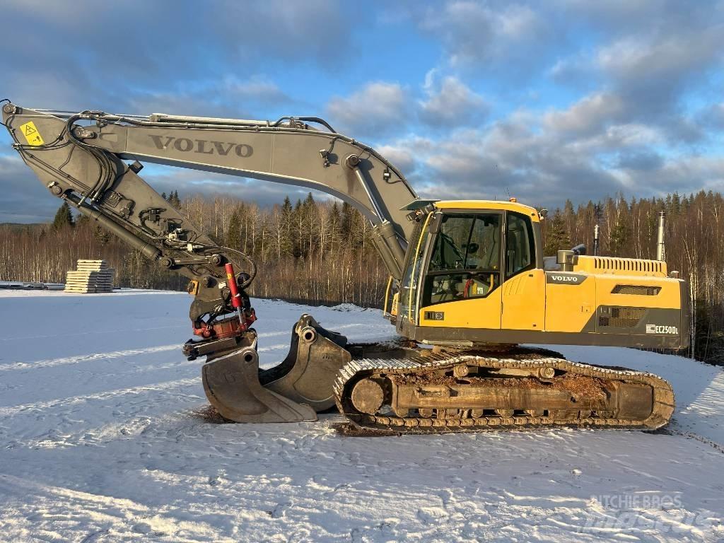 Volvo EC 250 D L Raupenbagger