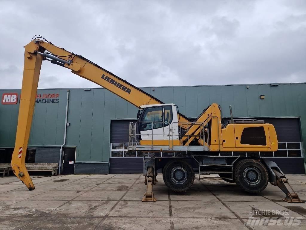 Liebherr LH 50 M Materialumschlag