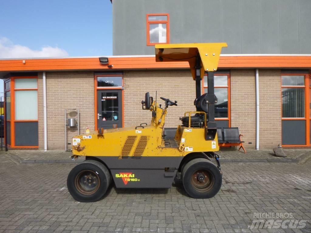 Sakai TS 160 Gummiradwalzen