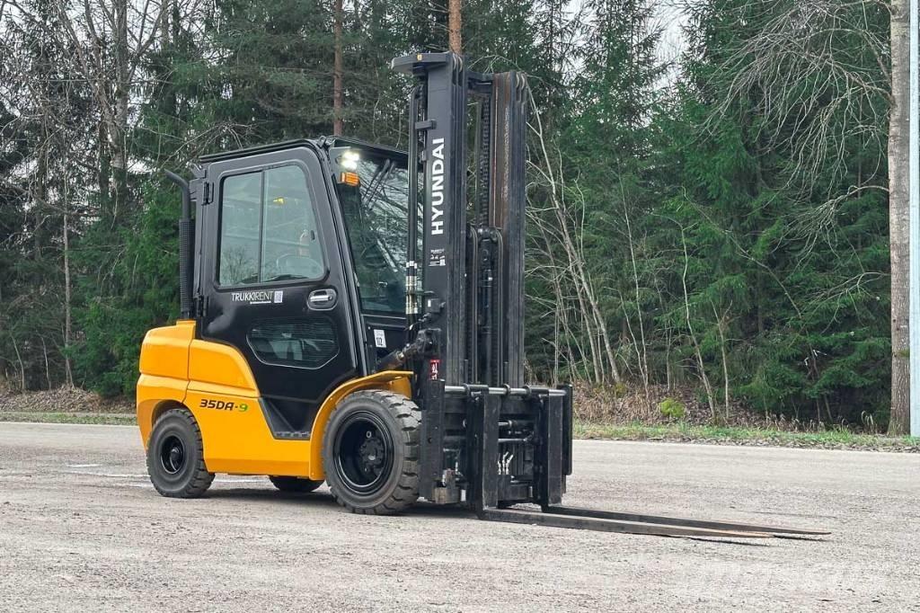 Hyundai 35 DA-9 Dieselstapler