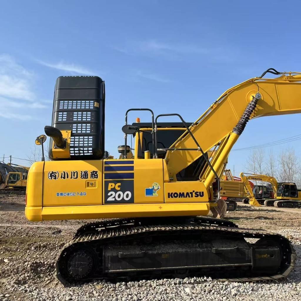 Komatsu PC200 Raupenbagger