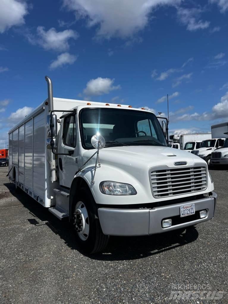Freightliner M2 106 Getränkewagen