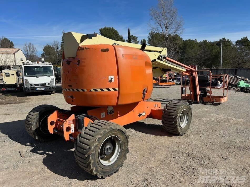 JLG 510 AJ Gelenkteleskoparbeitsbühnen