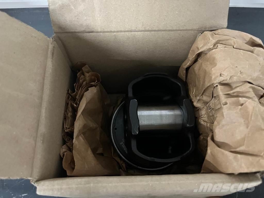 Liebherr Zuiger Transport Sonstige