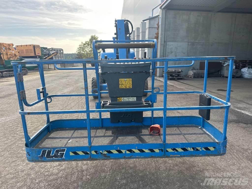 JLG 460 SJ Teleskopbühnen