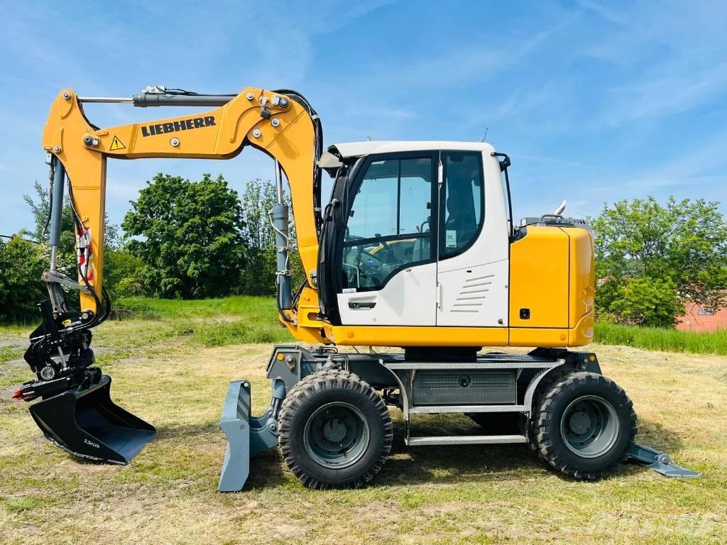 Liebherr A 910 Comp Mobilbagger