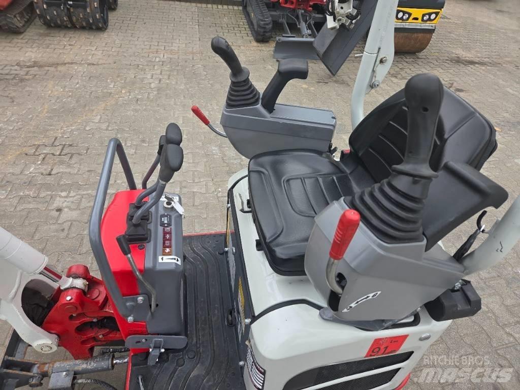 Takeuchi TB 210 R Minibagger < 7t