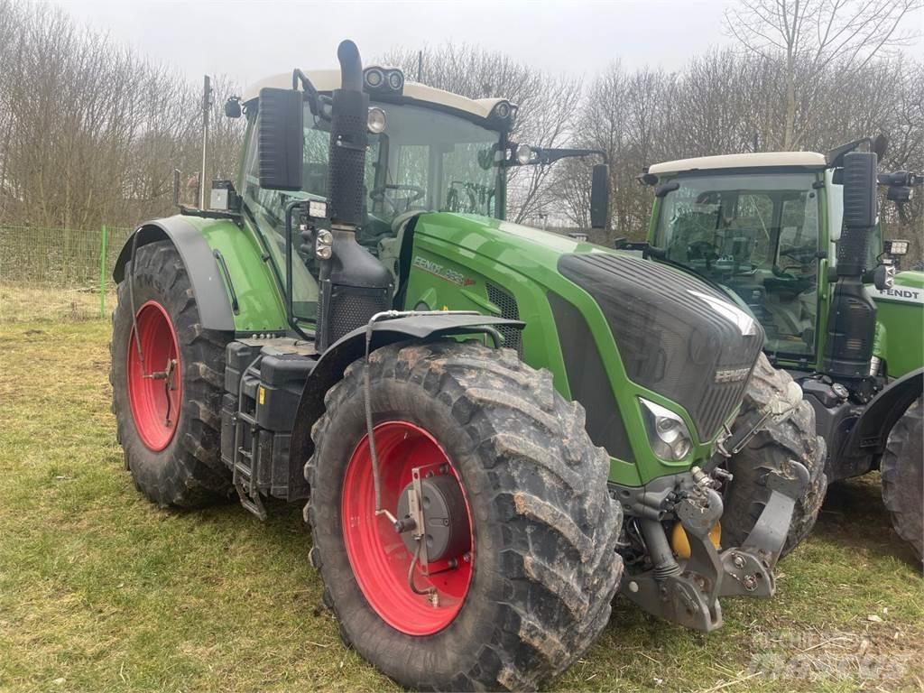 Fendt 933 Vario Traktoren