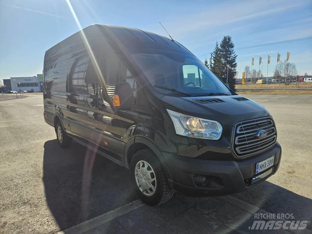 Ford Transit Lieferwagen