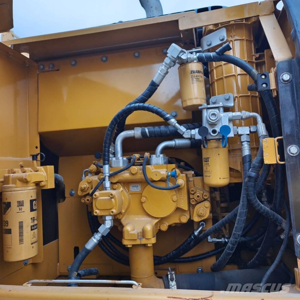 CAT 320 D Raupenbagger