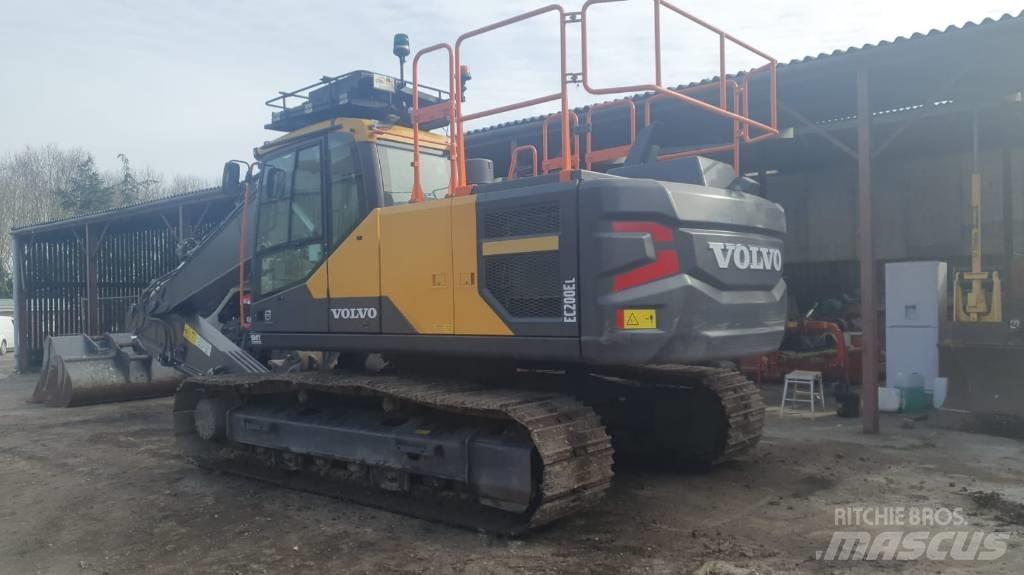 Volvo EC 200EL Raupenbagger