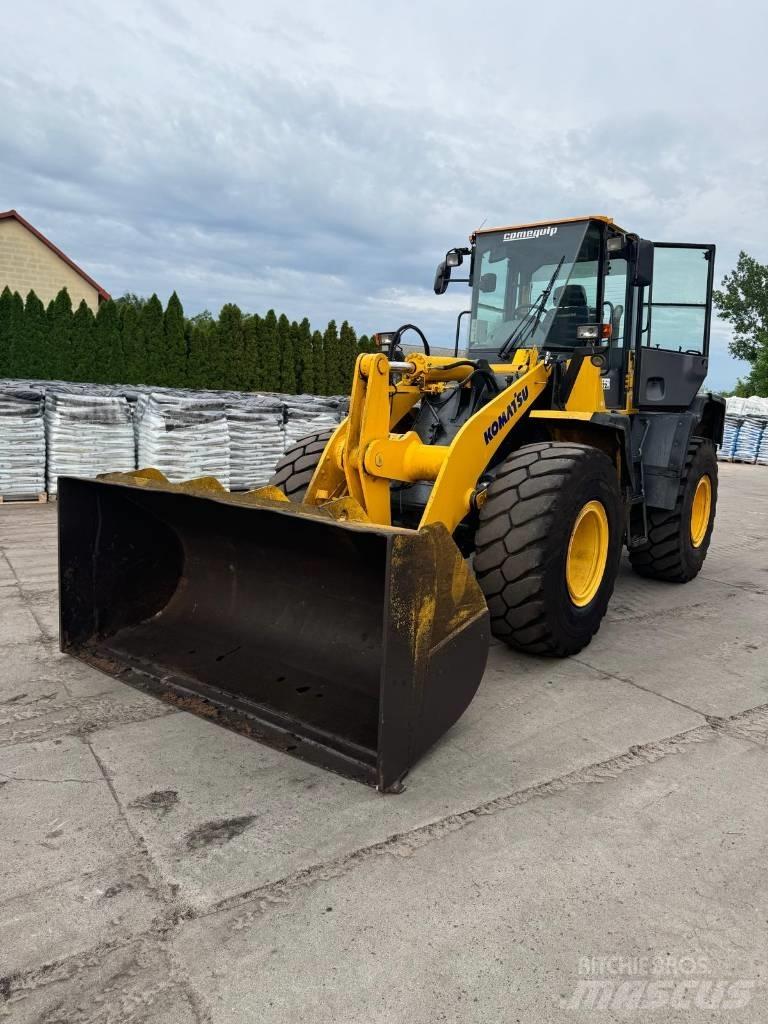 Komatsu WA250 Radlader