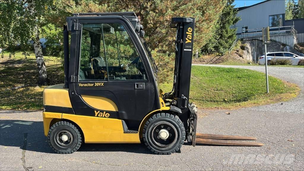 Yale GDP 30 VX Dieselstapler