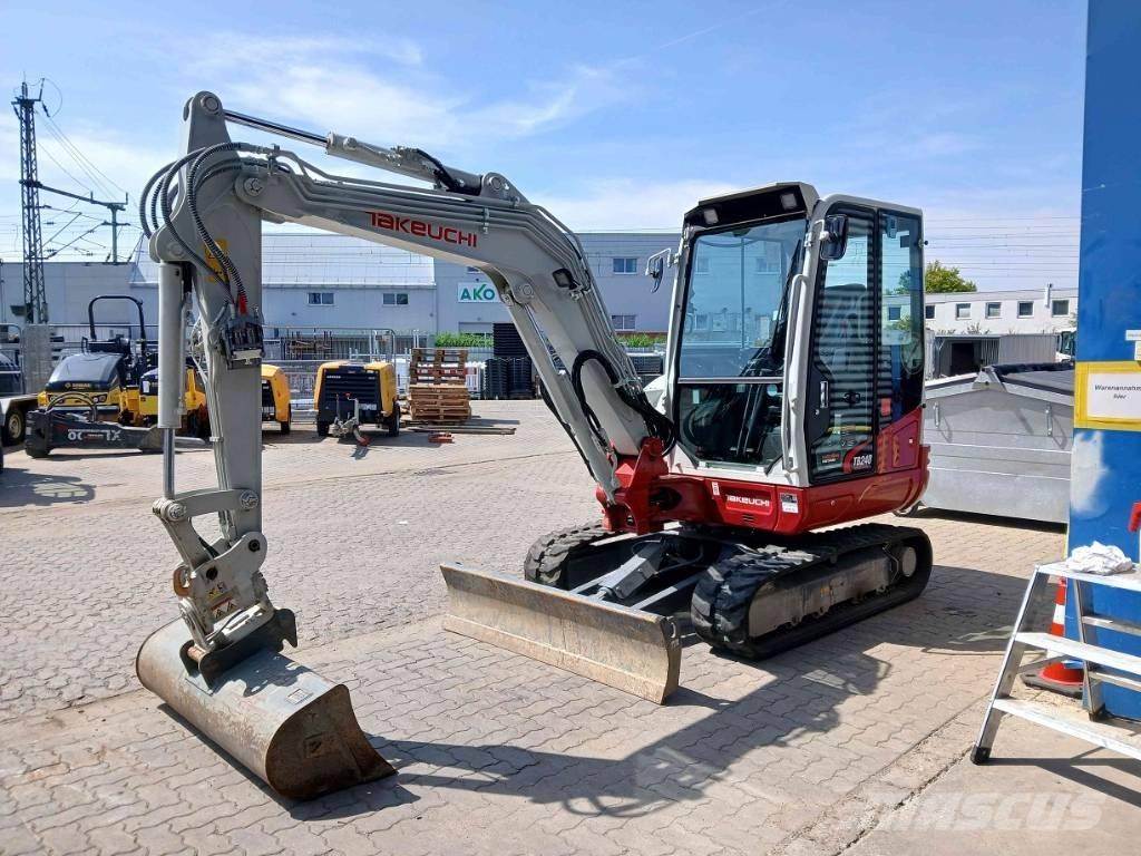 Takeuchi TB 240 DPF Minibagger < 7t