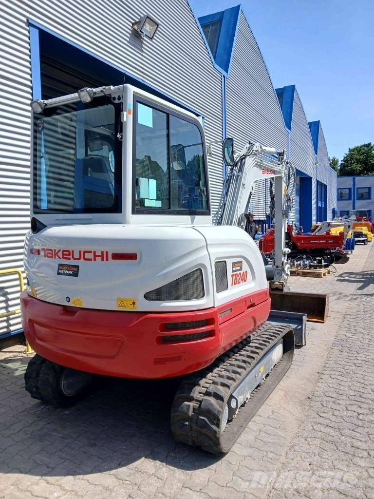 Takeuchi TB 240 DPF Minibagger < 7t