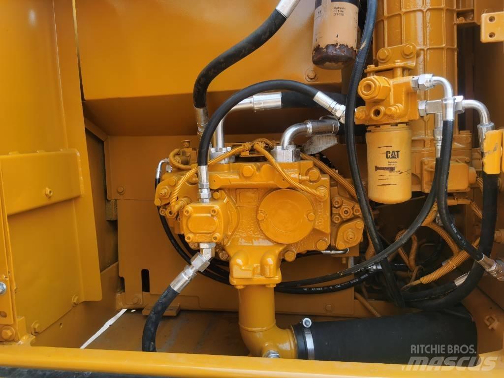 CAT 320 D Raupenbagger