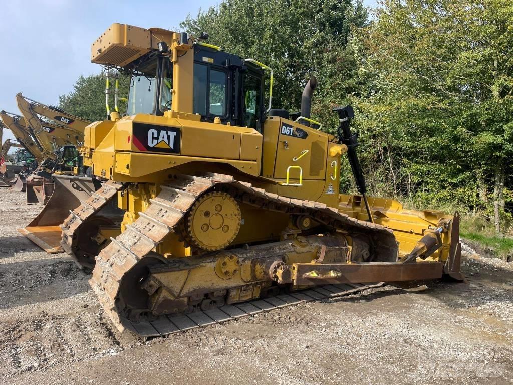 CAT D 6 T LGP D6T Bulldozer