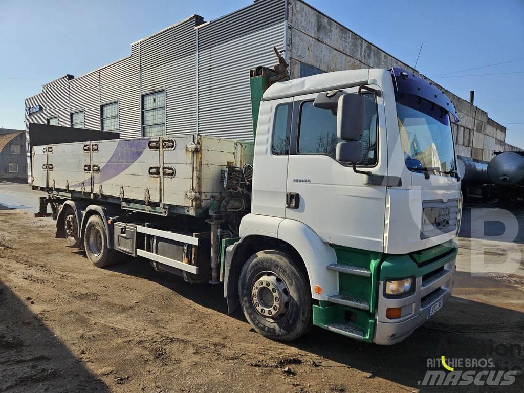MAN TGA26.310 Pritschenwagen/Pritschenwagen mit Seitenklappe