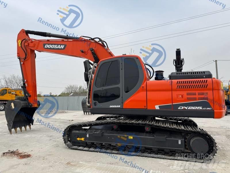 Doosan DX 225 LC-9C Raupenbagger