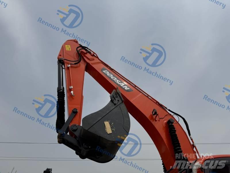 Doosan DX 225 LC-9C Raupenbagger