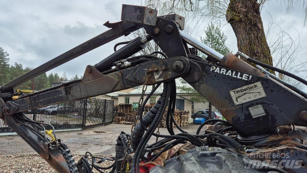 Timberjack 870B Harvester
