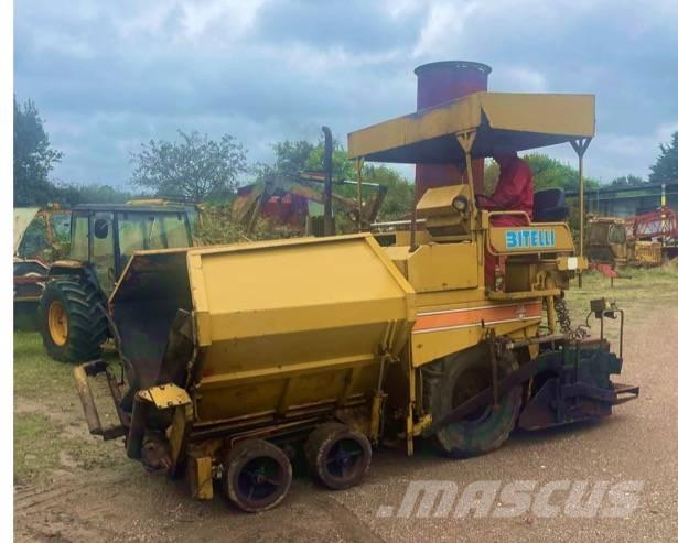 Bitelli BB632 Strassenfertiger