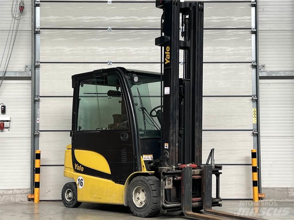 Yale ERP30VL Elektrostapler