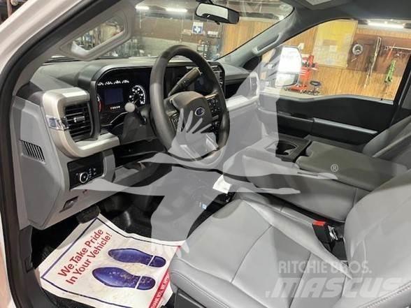 Ford F550 XL Sonstige Baumaschinen
