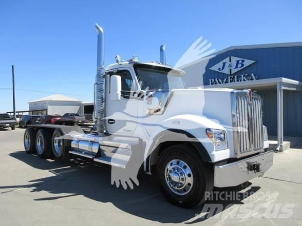 Kenworth W990 Sattelzugmaschinen
