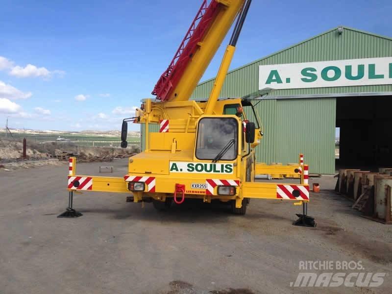 Liebherr LTM 1050 All-Terrain-Krane