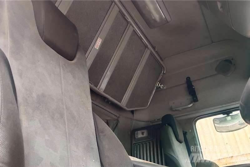 UD Quon GW 26-450 Andere Fahrzeuge