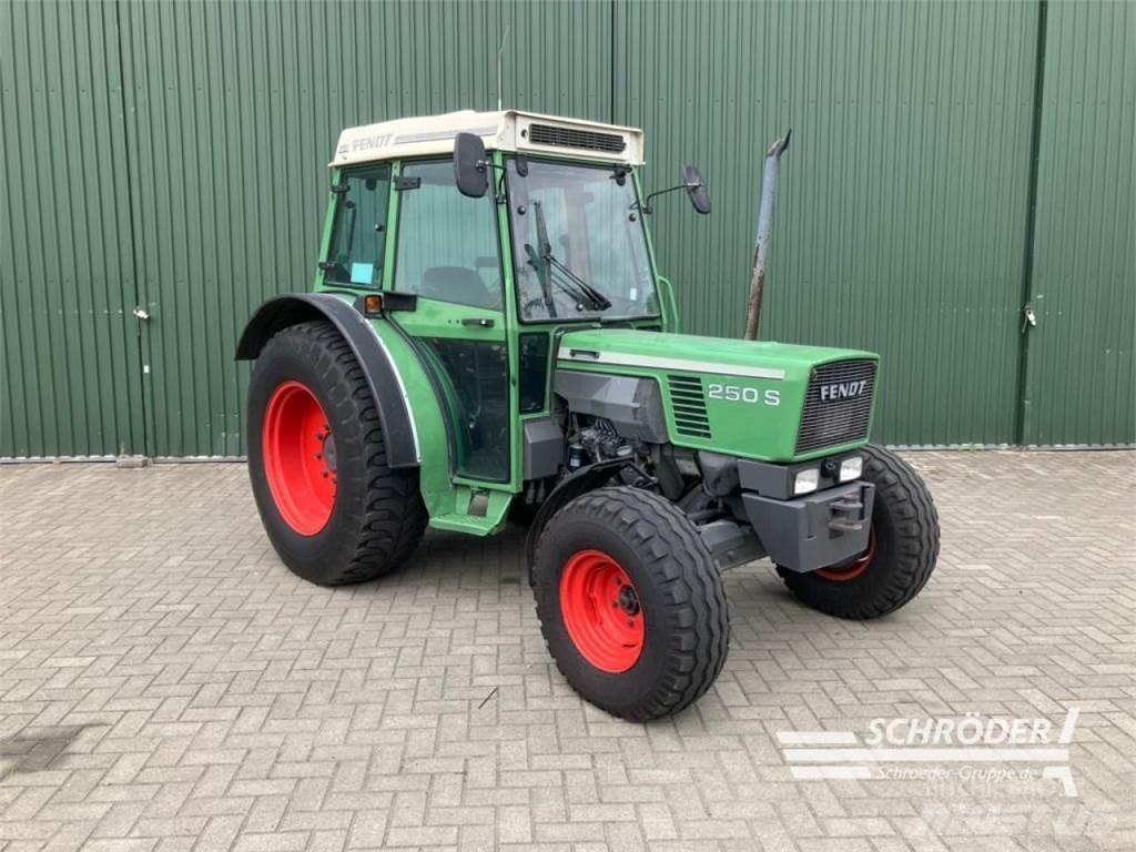 Fendt FARMER 250 S Traktoren