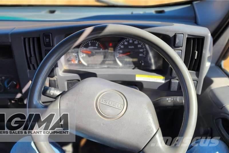 Isuzu NQR500 AMT Andere Fahrzeuge