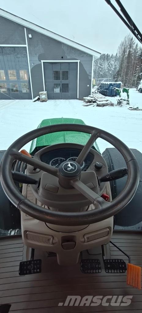 John Deere 6250 R Traktoren