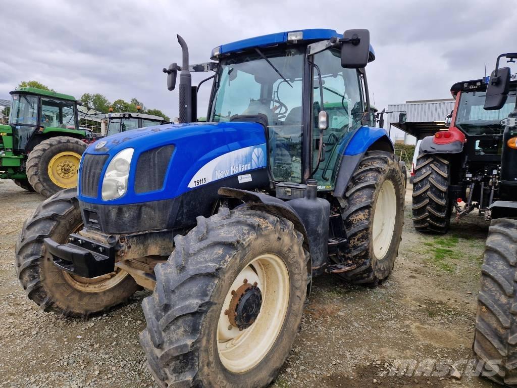 New Holland TSA 115 Traktoren