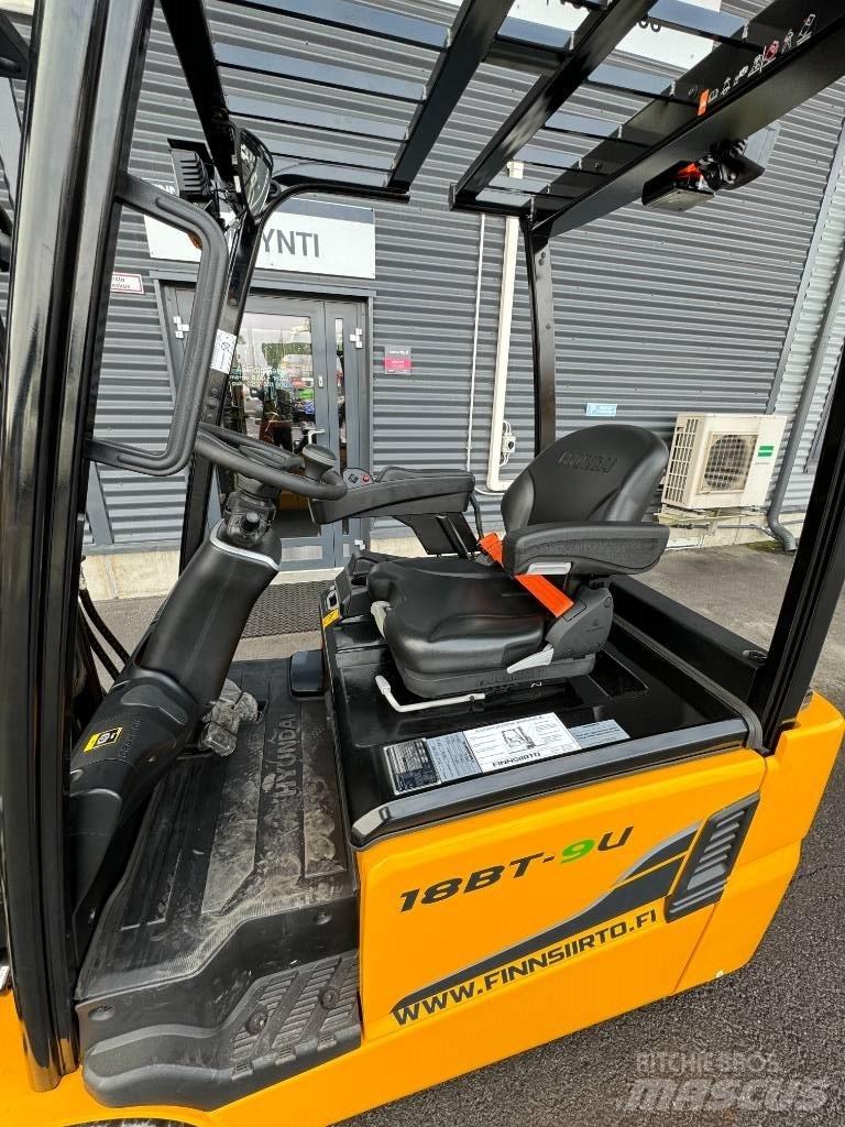 Hyundai 18BT-9U Elektrostapler