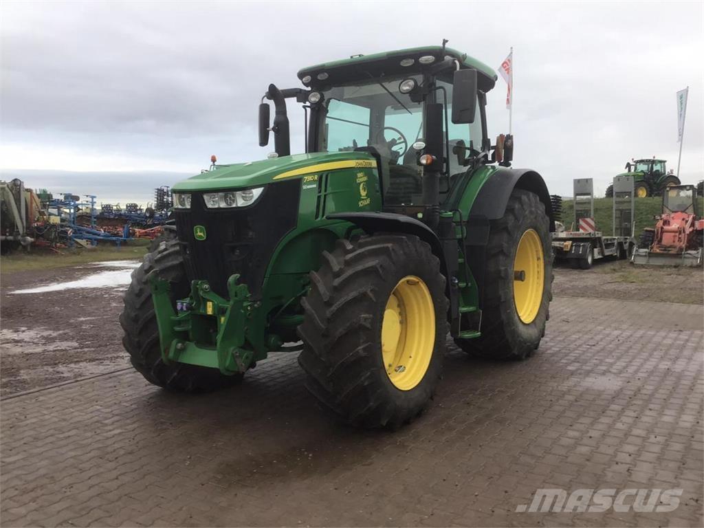 John Deere 7310R Traktoren