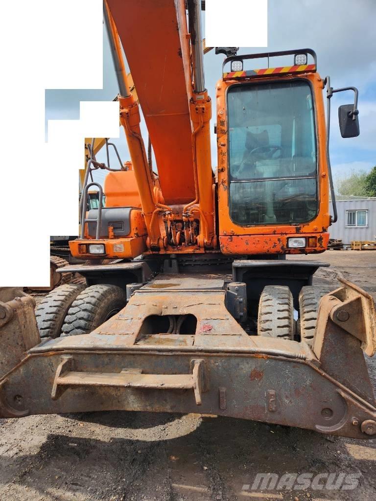Doosan DX 210WA Mobilbagger